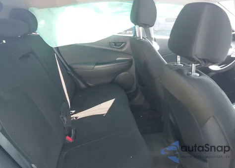 2022 Hyundai Kona Sel z USA, uszkodzony, nr VIN KM8K6CAB6NU912989